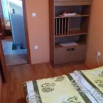 éva